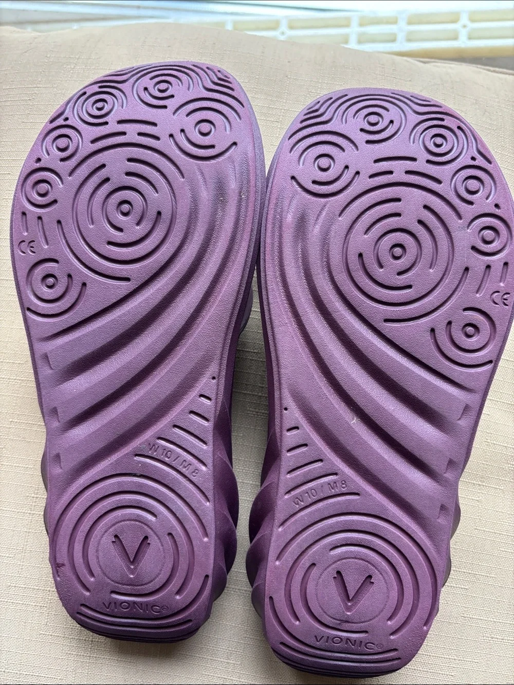 Vionic Women's Lavender Purple Contour Flip Flop Sandals